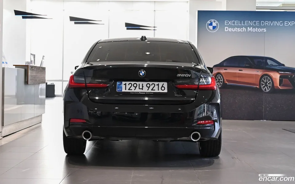 BMW 3 Series 320i 2025 — миниатюра 3