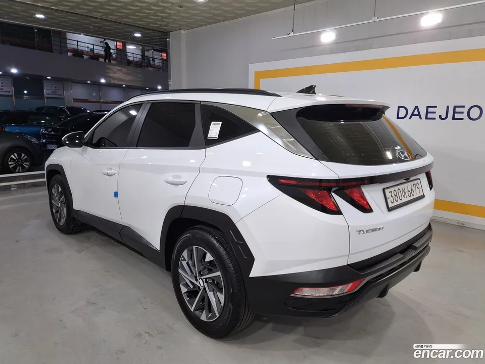 Hyundai Tucson 1.6 2WD 2023 — миниатюра 3