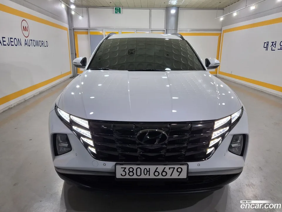 Hyundai Tucson 1.6 2WD 2023 — фото 1, купить с доставкой в Москву
