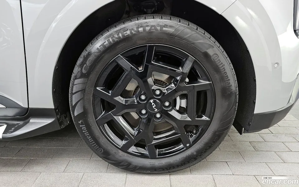 Kia Carnival HEV 7 2025 — миниатюра 5