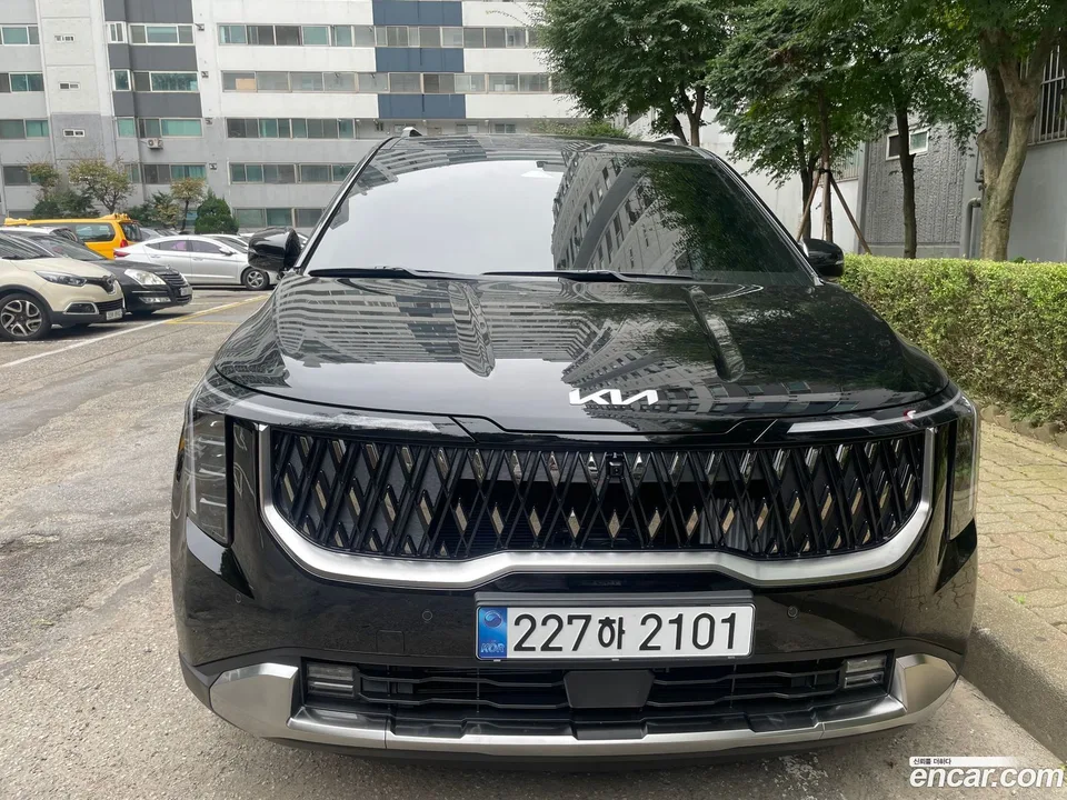 Kia Carnival HEV 9 2025 — миниатюра 2
