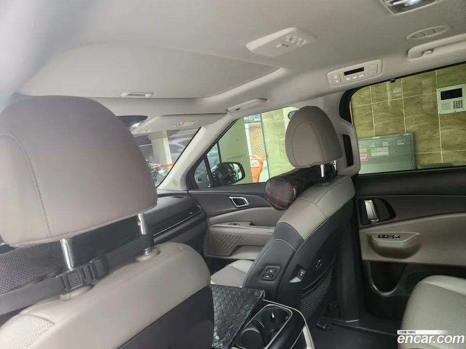 Kia Carnival 9 2025 — миниатюра 4