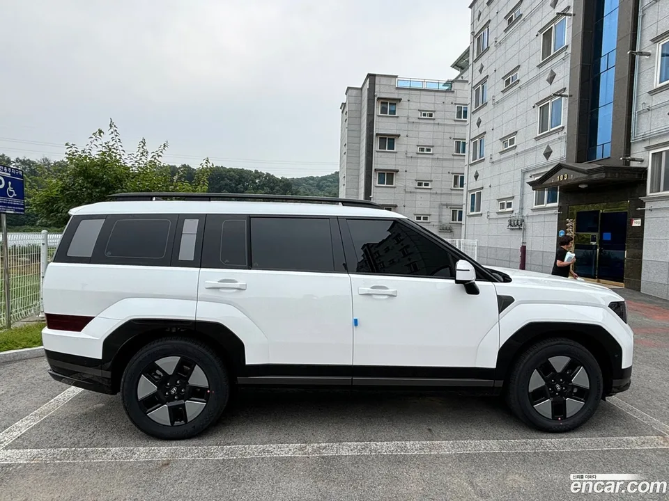 Hyundai Santa Fe HEV 1.6 2WD 2024 — миниатюра 4