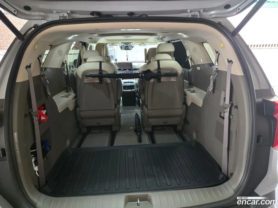 Kia Carnival 9 2024 — миниатюра 2