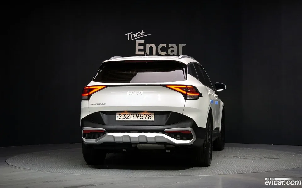 Kia Sportage 2.0 2WD 2022 — миниатюра 4