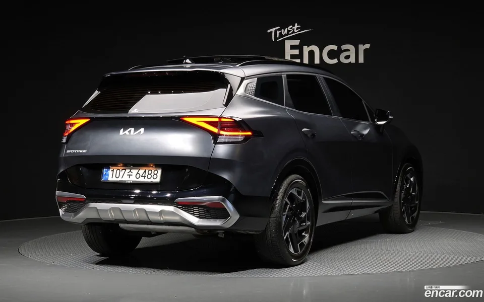 Kia Sportage 1.6 2WD 2022 — миниатюра 2