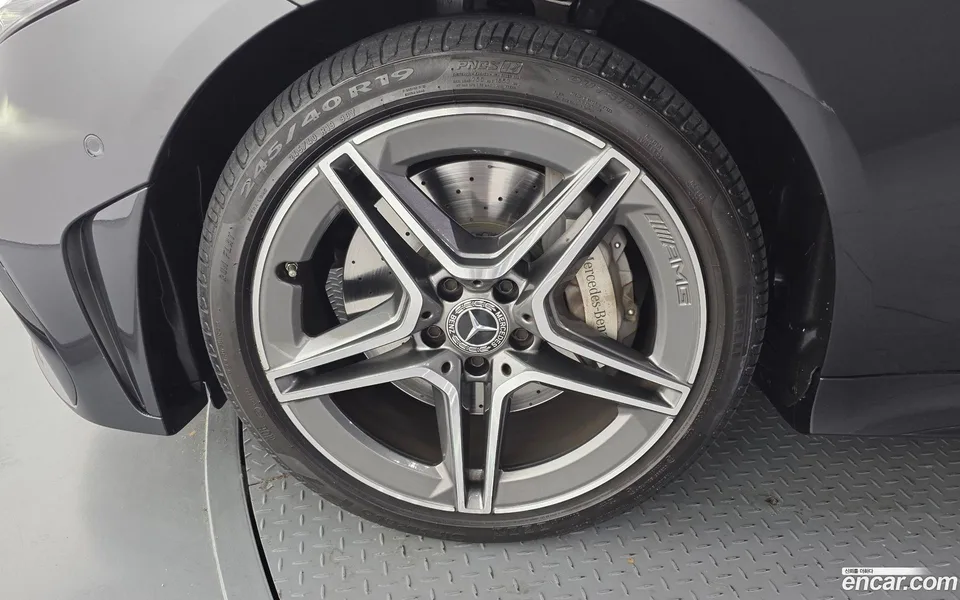 Mercedes-Benz CLS-Class CLS300d 4MATIC 2022 — миниатюра 5
