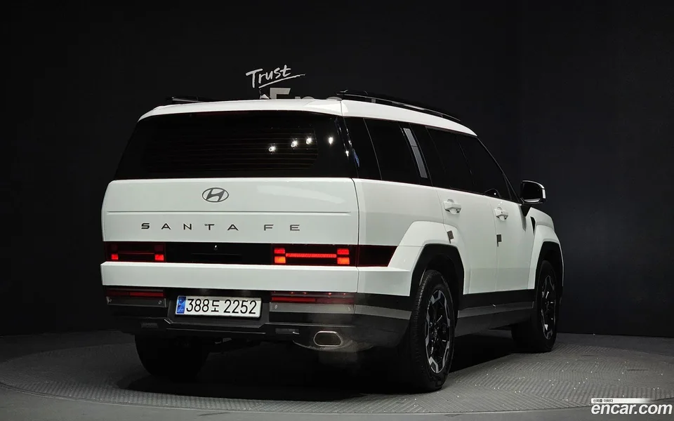 Hyundai Santa Fe 2.5T 2WD 2023 — миниатюра 2
