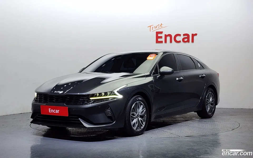 Kia K5 Hybrid 2022 — фото 1, купить с доставкой в Москву