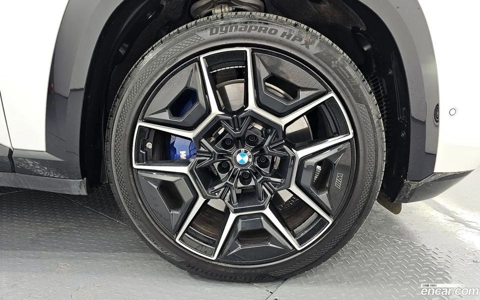 BMW XM 4.4 2024 — миниатюра 5