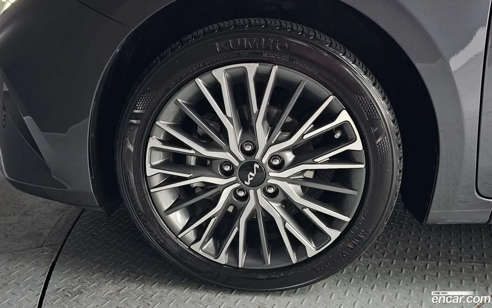 Kia K3 1.6 2022 — миниатюра 5