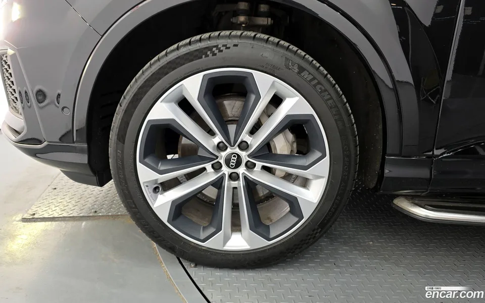 Audi Q7 (4M) 55 TFSI 2023 — миниатюра 5