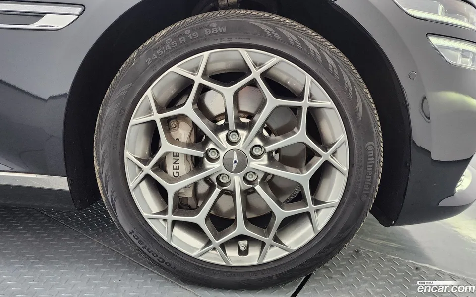 Genesis G80 2.5 AWD 2023 — миниатюра 5