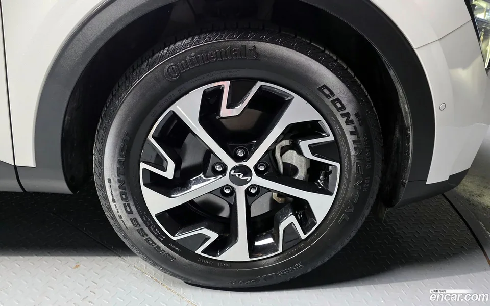 Kia Sportage Hybrid 2WD 2022 — миниатюра 5