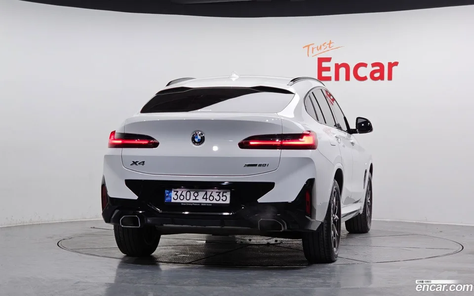 BMW X4 xDrive20i M 2023 — миниатюра 4