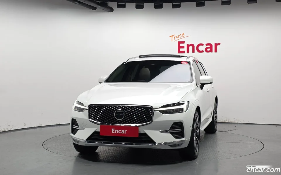 Volvo XC60 B5 2025 — миниатюра 3