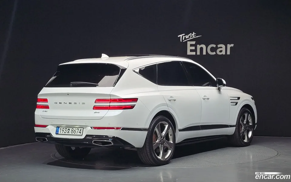 Genesis GV80 3.5T AWD 2023 — миниатюра 2