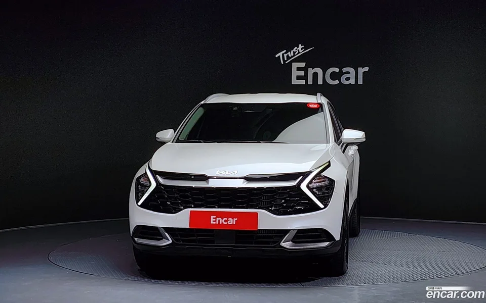 Kia Sportage 1.6 2WD 2022 — миниатюра 3