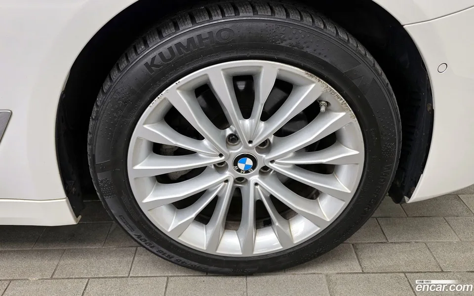 BMW 5 Series 523d 2022 — миниатюра 5