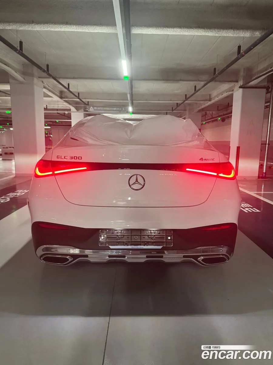 Mercedes-Benz GLC-Class GLC300 4MATIC 2026 — миниатюра 4