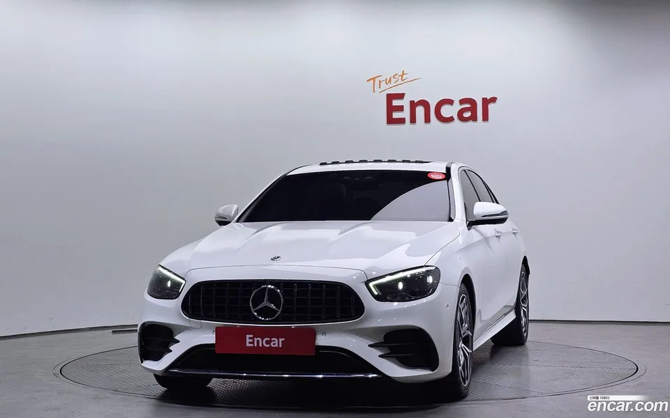 Mercedes-Benz E-Class E220d 4MATIC AMG Line 2022 — миниатюра 3