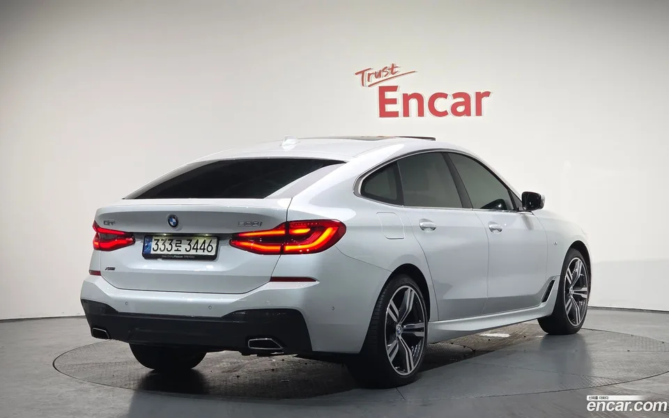 BMW 6 Series GT 630i xDrive M 2023 — миниатюра 2