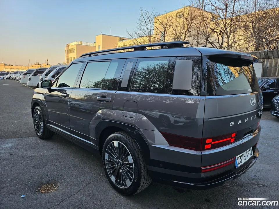 Hyundai SantaFe HEV 1.6 2WD 2024 — миниатюра 2