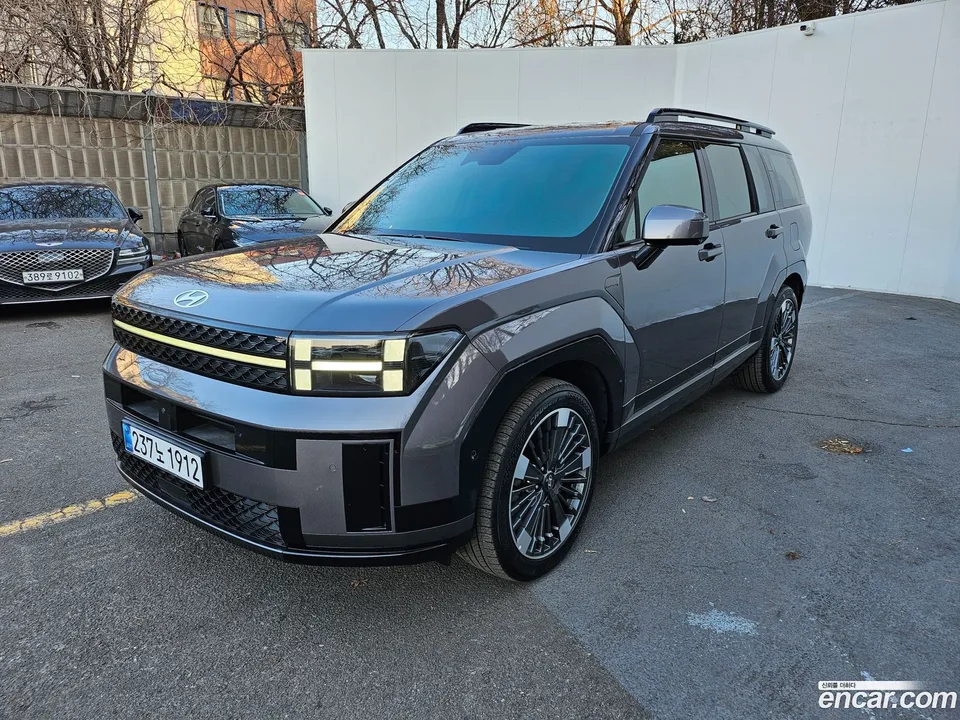 Hyundai SantaFe HEV 1.6 2WD 2024 — фото 1, купить с доставкой в Москву