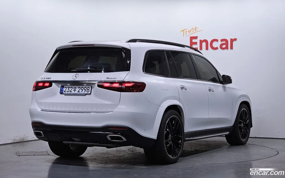 Mercedes-Benz GLS-Class GLS580 4MATIC 2024 — миниатюра 2
