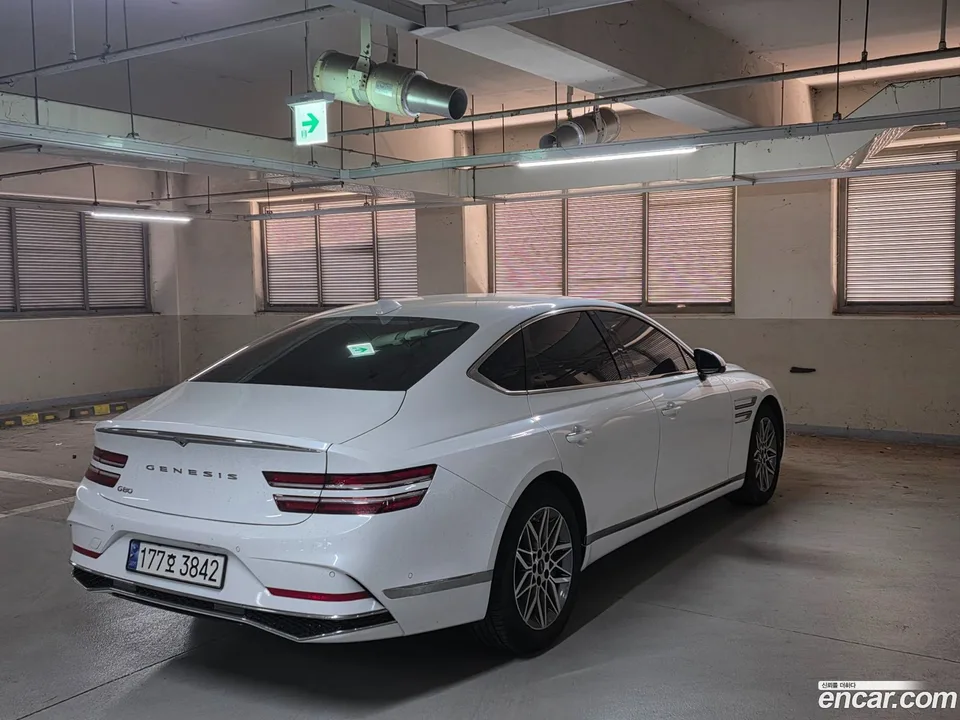 Genesis G80 2.5 2WD 2024 — миниатюра 4