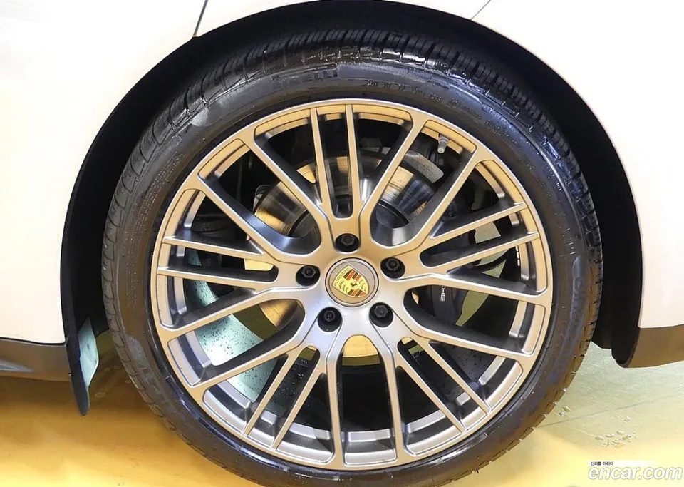 Porsche Panamera (971) 2.9 AWD 2022 — миниатюра 5