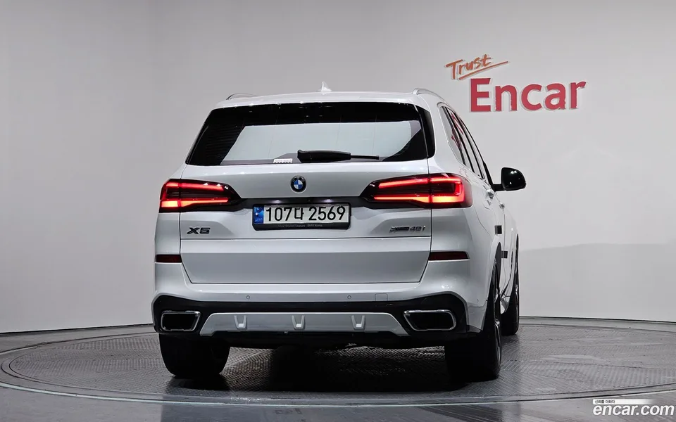 BMW X5 xDrive 40i M 2022 — миниатюра 4