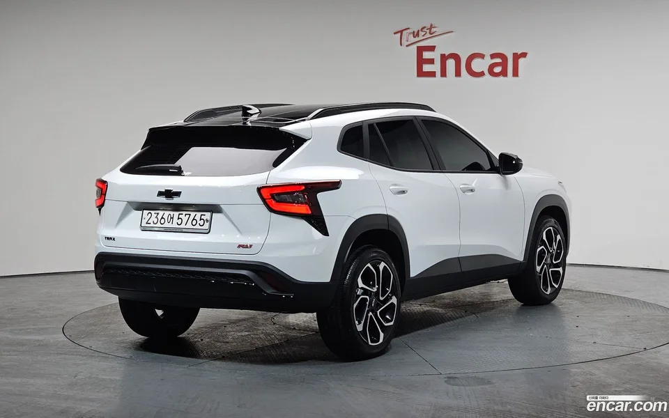 Chevrolet Trax Crossover 1.2 RS 2025 — миниатюра 2