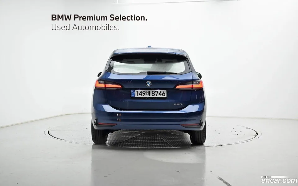 BMW 2 Series Active Tourer 220i 2025 — миниатюра 4