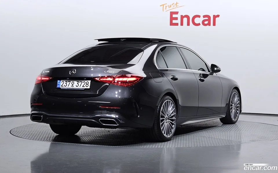 Mercedes-Benz C-Class C300 4MATIC AMG Line 2022 — миниатюра 2