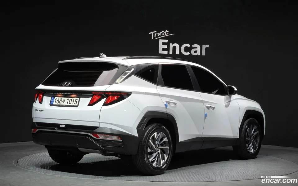 Hyundai Tucson 2.0 2WD 2022 — миниатюра 2