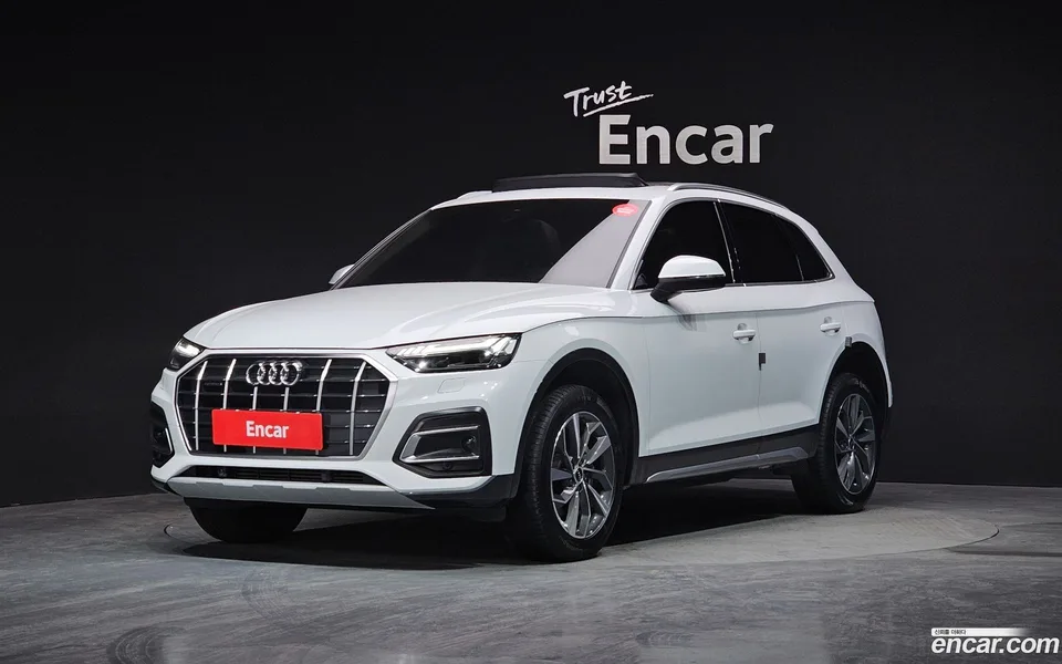 Audi Q5 (FY) 45 TFSI 2024 — фото 1, купить с доставкой в Москву