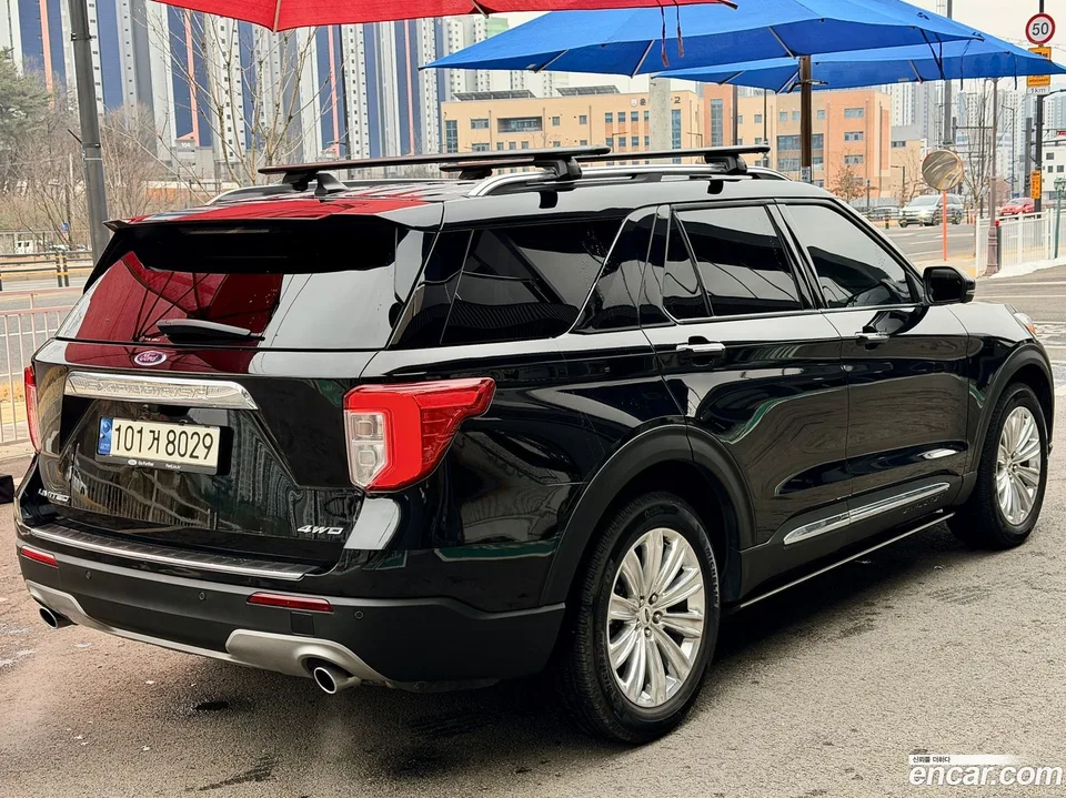 Ford Explorer 2.3 4WD 2023 — миниатюра 3