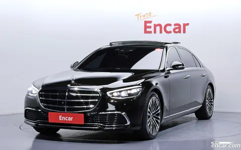 Mercedes-Benz S-Class 2023 купить в Москве