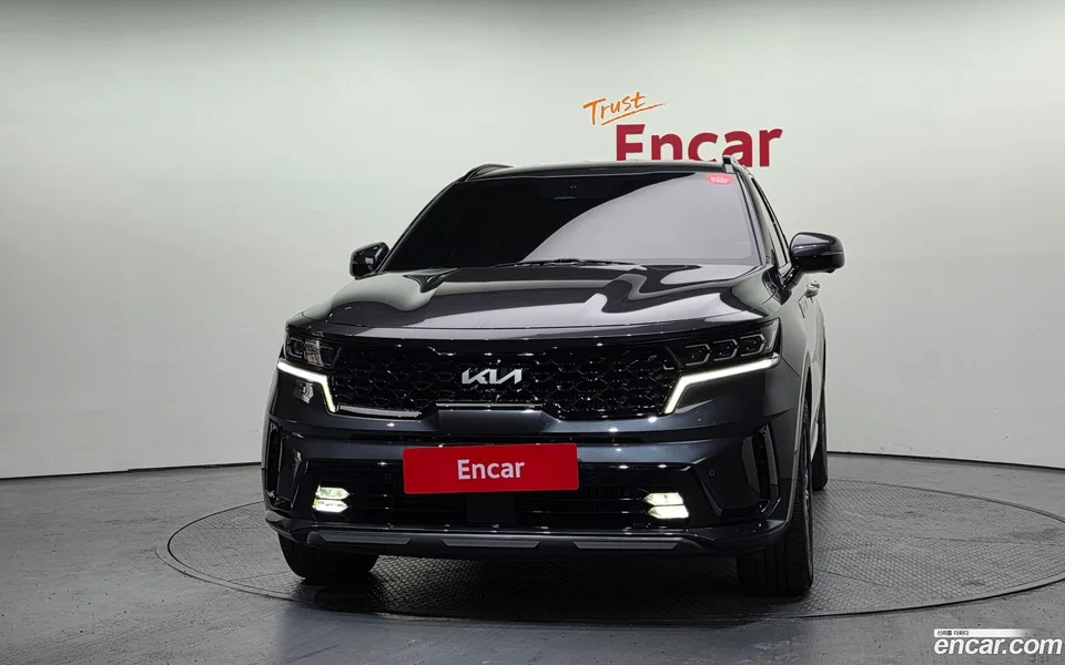 Kia Sorento HEV 1.6 2WD 2023 — миниатюра 3