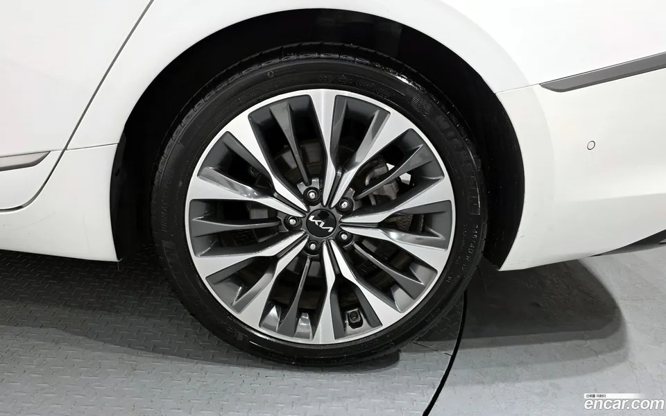 Kia K8 2.5 2WD 2022 — миниатюра 5