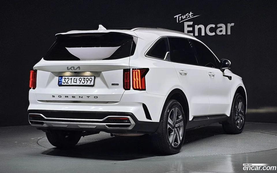 Kia Sorento HEV 1.6 2WD 2022 — миниатюра 2