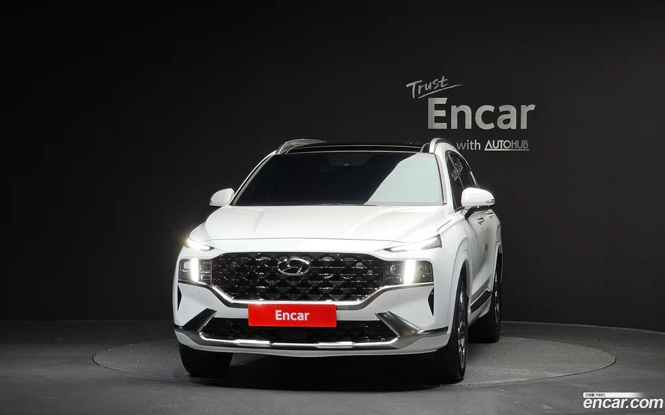 Hyundai Santa Fe HEV 1.6 2WD 2023 — миниатюра 3