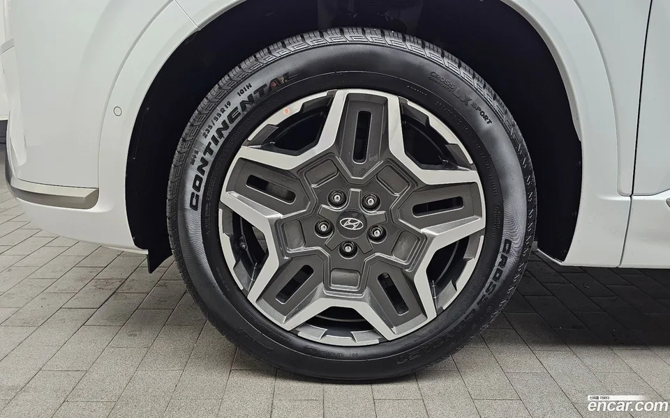 Hyundai SantaFe HEV 1.6 2WD 2023 — миниатюра 5