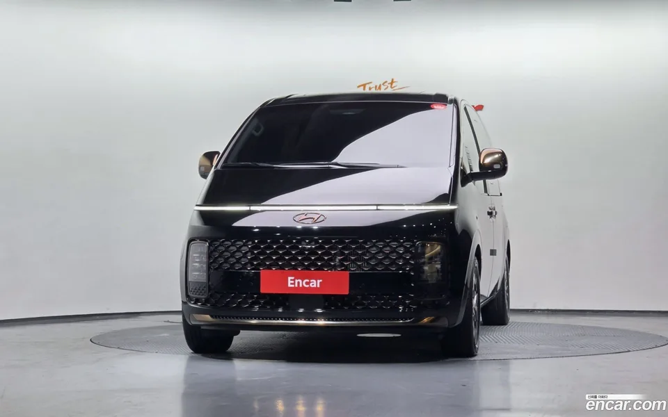 Hyundai Staria 4WD 9 2024 — миниатюра 3