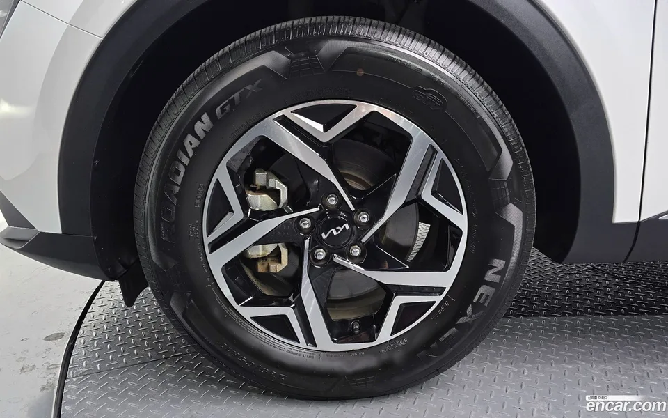 Kia Sportage 2.0 4WD 2024 — миниатюра 5