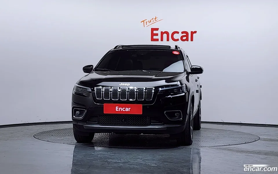 Jeep Cherokee 2.4 AWD 2022 — миниатюра 3