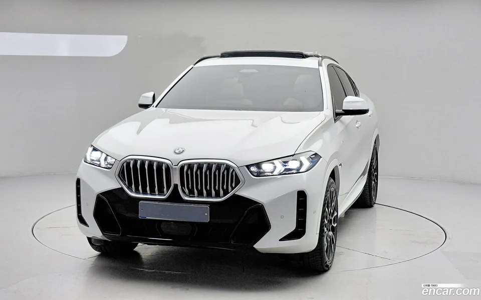 BMW X6 xDrive40i M 2025 — миниатюра 3