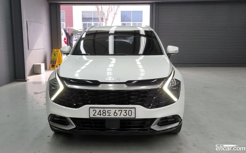 Kia Sportage 2.0 2WD 2022 — миниатюра 3