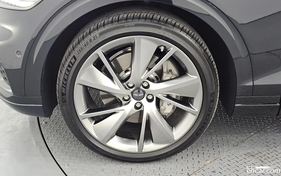 Genesis GV70 2.5T 2WD 2024 — миниатюра 5